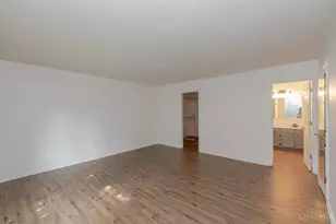 549 Skodborg Dr, Lake Lakengren, OH 45320 - Photo 7