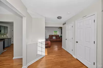 11909 Winston Circle, Forest Park, OH 45240 - Photo 5