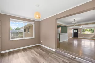 3176 Dickinson Ave, Green Township, OH 45211 - Photo 23