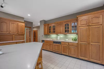 514 Shambord Circle, Kettering, OH 45429 - Photo 17