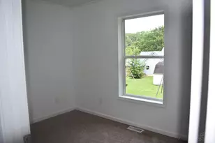 142 Fair St, Hillsboro, OH 45133 - Photo 15