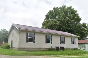 142 Fair St, Hillsboro, OH 45133 - Photo 5