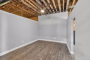 214 E 14th St, Cincinnati, OH 45202 - Photo 27