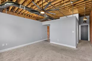 214 E 14th St, Cincinnati, OH 45202 - Photo 21