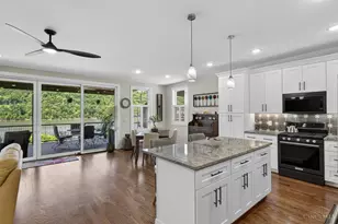 5749 Sanctuary Pl, Cincinnati, OH 45230 - Photo 25
