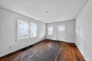 1824 Sterling Ave, Cincinnati, OH 45239 - Photo 3