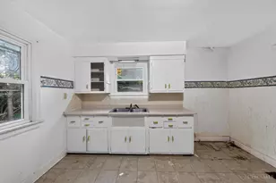 1824 Sterling Ave, Cincinnati, OH 45239 - Photo 5