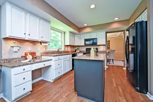 935 Paxton Lake Cove, Miami Township, OH 45140 - Photo 17