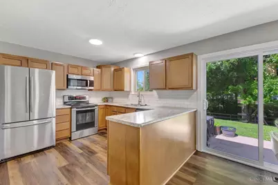 8187 Woodward Drive, West Chester, OH 45069 - Photo 11