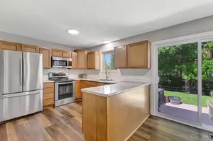 8187 Woodward Dr, West Chester, OH 45069 - Photo 11