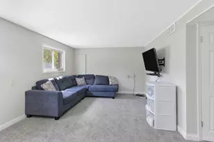 8187 Woodward Dr, West Chester, OH 45069 - Photo 27