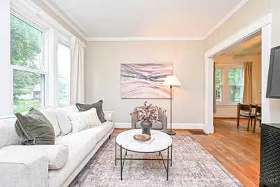 1525 Maple Avenue, Cincinnati, OH 45215 - Photo 5