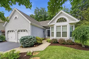 9398 Carriage Run Cir, Deerfield Township, OH 45140 - Photo 1