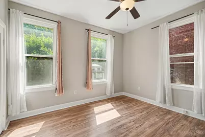 2149 W Clifton Avenue, Cincinnati, OH 45219 - Photo 13
