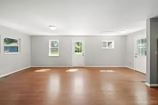 325 Center St, Miami Township, OH 45147 - Photo 5