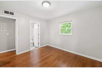 325 Center Street, Miami Township, OH 45147 - Photo 17