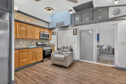 2066 Evanor Lane, Anderson Township, OH 45244 - Photo 17