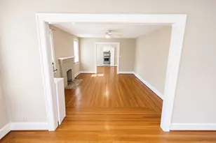 1307 Paxton Ave, Cincinnati, OH 45208 - Photo 5
