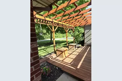 7975 Hinkle Road, Middletown, OH 45042 - Photo 3