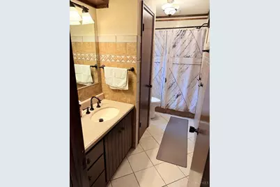 7975 Hinkle Road, Middletown, OH 45042 - Photo 13
