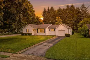 320 N Wall St, Loveland, OH 45140 - Photo 3
