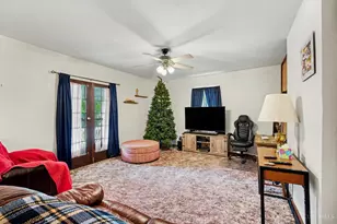 166 Chelsea Pl, Cincinnati, OH 45233 - Photo 15
