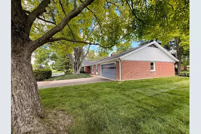7600 Kings Run Road, Washington Twp, OH 45459 - Photo 3