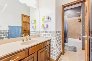 7296 Southampton, West Chester, OH 45069 - Photo 25
