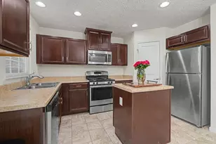 1408 Golden Eagle Dr, Troy, OH 45373 - Photo 25