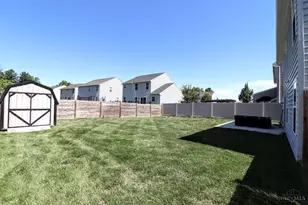 1408 Golden Eagle Dr, Troy, OH 45373 - Photo 7