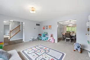 4401 Abby Ct, Green Township, OH 45248 - Photo 21