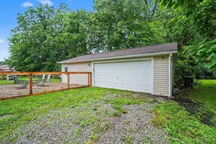 17451 Bloomrose Rd, Sterling Township, OH 45176 - Photo 11
