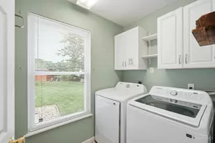 1553 Deerwoods Dr, Miami Township, OH 45150 - Photo 27