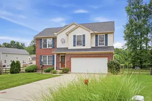 1553 Deerwoods Dr, Miami Township, OH 45150 - Photo 7