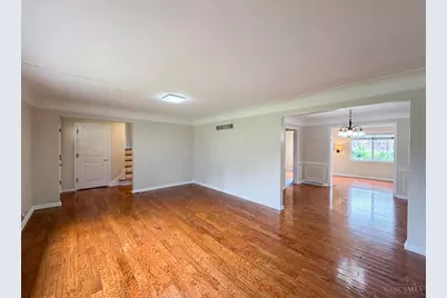 10489 Cinderella Drive, Montgomery, OH 45242 - Photo 3