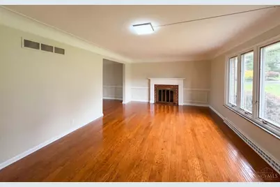10489 Cinderella Drive, Montgomery, OH 45242 - Photo 7