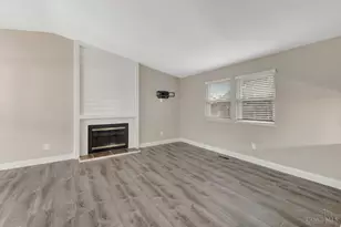 5562 Greenwillow Cir, West Chester, OH 45069 - Photo 3