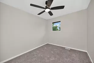 932 Glasgow Dr, Forest Park, OH 45240 - Photo 27