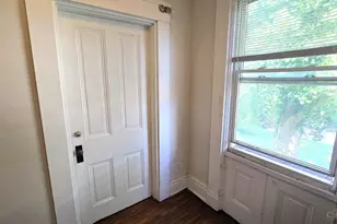 3871 Vine St, Cincinnati, OH 45217 - Photo 11