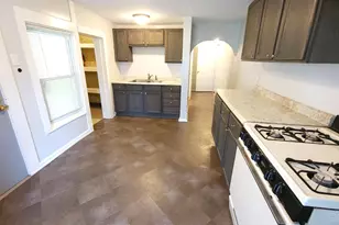 3871 Vine St, Cincinnati, OH 45217 - Photo 3