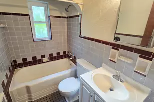 3897 Vine St, Cincinnati, OH 45217 - Photo 5
