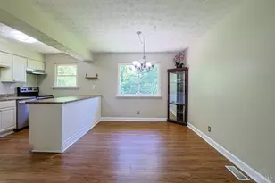 1874 Leway Dr, Fairfield, OH 45014 - Photo 13