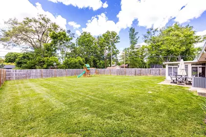 2097 Bonniedale Drive, Bellbrook, OH 45305 - Photo 29