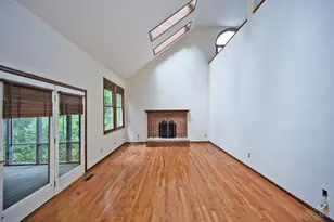 8650 Green Rd, Anderson Township, OH 45255 - Photo 17