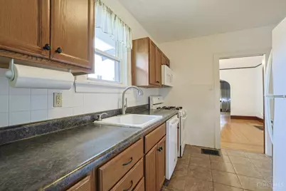 5719 Lester Road, Cincinnati, OH 45213 - Photo 15