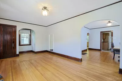5719 Lester Road, Cincinnati, OH 45213 - Photo 9