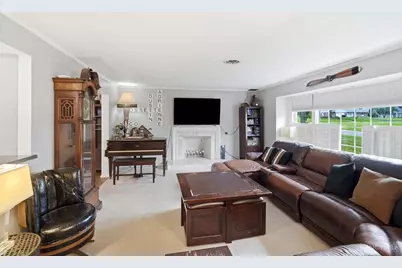8881 Paw Paw Lane, Sycamore Township, OH 45236 - Photo 3