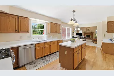 6295 Stoneyford Court, West Chester, OH 45069 - Photo 17