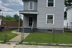 401 Garfield St, Middletown, OH 45044 - Photo 1