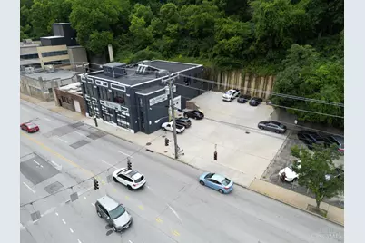 1635 Reading Road, Cincinnati, OH 45202 - Photo 3